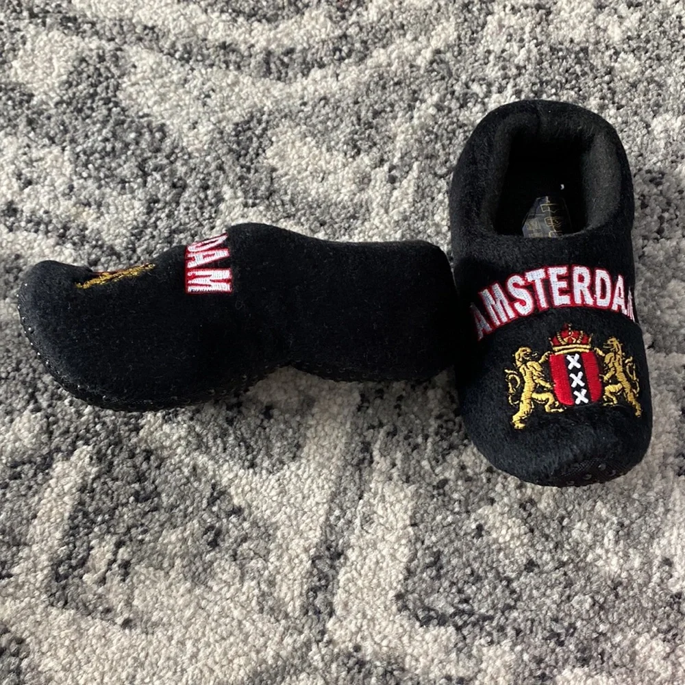 wooden shoe brand new